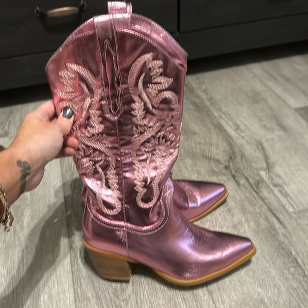 MUCCCUTE Women's Cowgirl Boots Embroidered